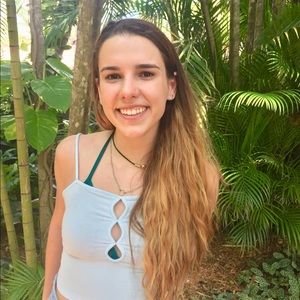 Meet your Posher, Emily